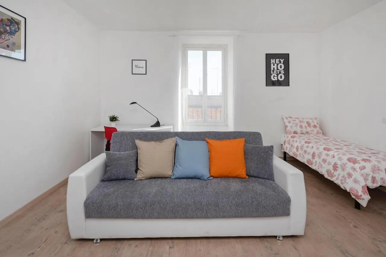 Central Large And Comfortable Apartment Rome